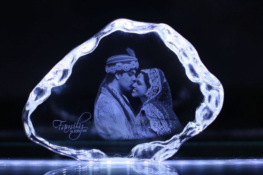 Rock Shape Ice Burg Photo Crystal 15x10x2.5 (2D)