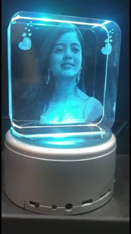 Square shape crystal with 3d Customized photo.